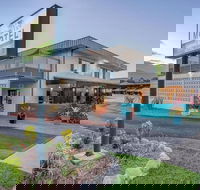 Demi View Motel - Events Australia