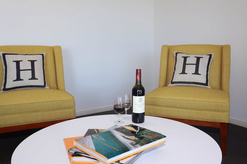 H Boutique Hotel - Accommodation Europe 2
