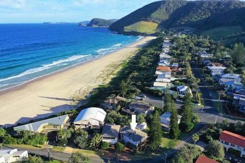 BEACH BAY BEE PET FRIENDLY - Events Australia 3
