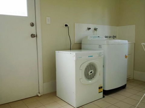 THE PALM FARM PET FRIENDLY WEEKLY ONLY - Events Australia 7