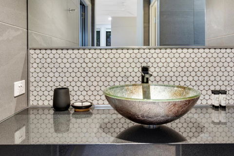 Serenity At Ravensbourne Escape - Events Australia 1