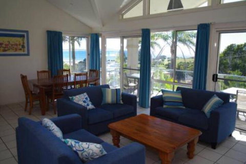 Breakers 2 13 East Street - Events Australia 5