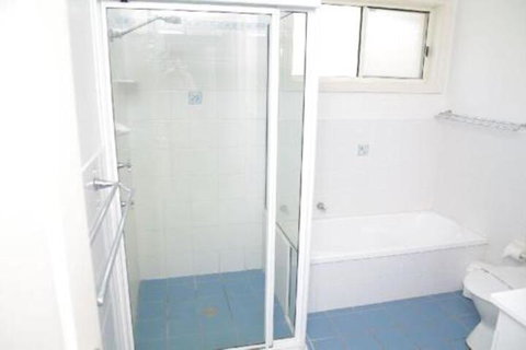 Breakers 2 13 East Street - Events Australia 2