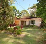 35 Santa Monica Avenue Coolum Beach Pet Friendly Linen Included - Tourism Bookings