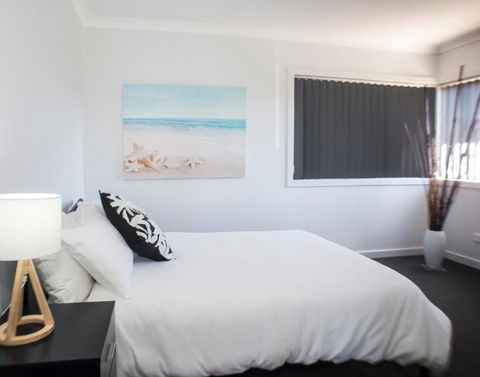 Bircoo Cottage Beach & Golf Getaway - Events Australia 1