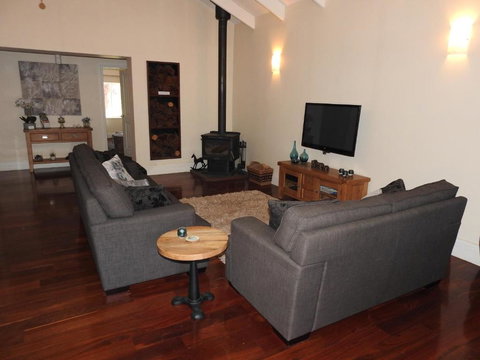 Quiet Escapes Cottages - Events Australia 2