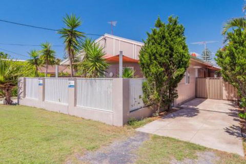 Yamba Daze Sunset Pet Friendly - Tourism Bookings 4