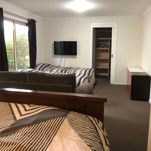 Stonewall Jindabyne - Tourism Bookings 5