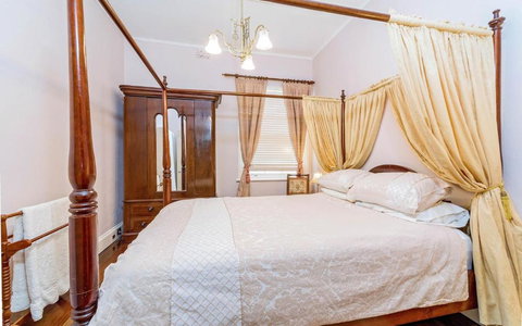 Azile 1875 Heritage Victorian Duplex - Events Australia 3