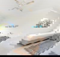 21 Melaleuca Drive - Tourism Bookings