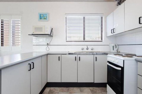 Intrepid Unit 13 / 3 Intrepid Close - Events Australia 7