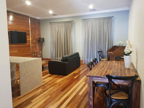 Sublime Spa Apartments - Events Australia 5