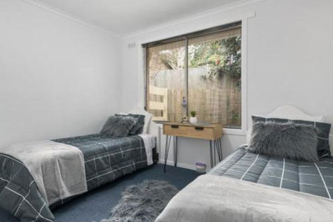 Elkie Villa 2 Bedroom Unit Burnie - Events Australia 7