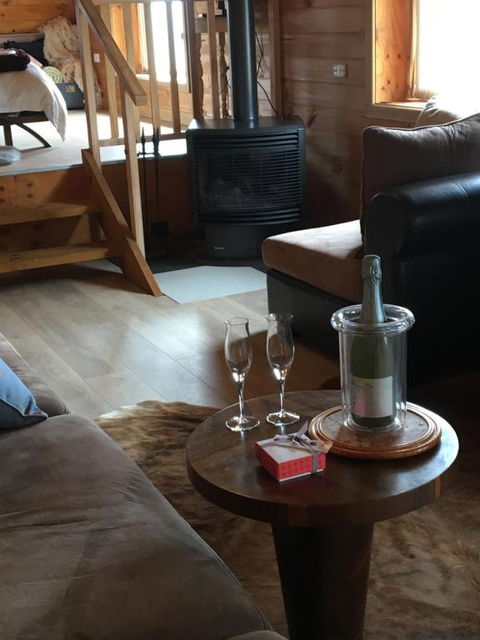 Springmead Rustic Cabin - Events Australia 1