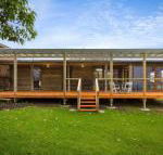 98 Ocean Parade Rustic Log Cabin - Tourism Bookings