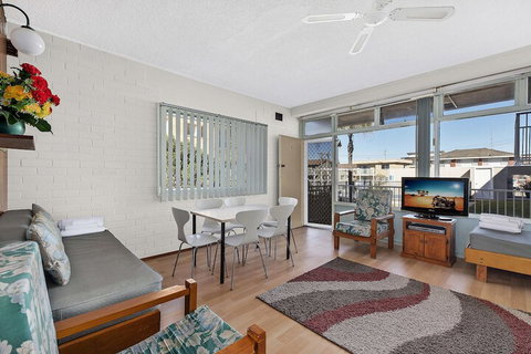 The Sands Apartment 6 - Events Australia 4