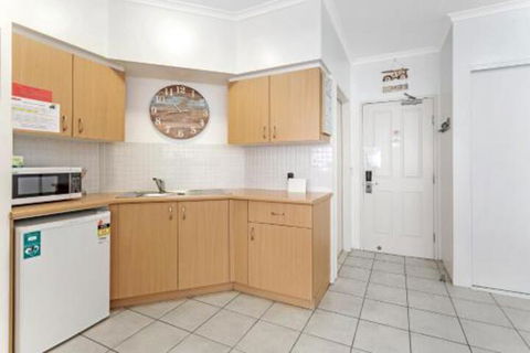 Zenith Unit 7 Shoal Bay - Accommodation Europe 6