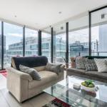 LIGHT AIRY SPACIOUS QUEENS ROAD APARTMENT - Events Australia 0