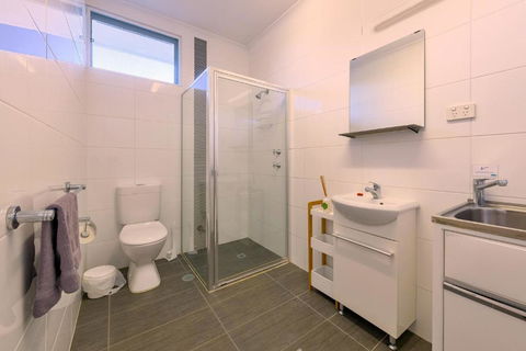 Getaway Villas Unit 38 5 1 Bedroom Self Contained Accommodation - Accommodation Europe 7