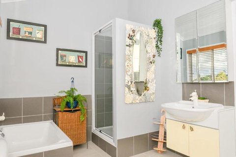 Land Of Lost Treasure - Events Australia 6