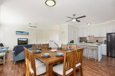 Moana Dreams - Events Australia 5