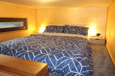 Tiny Cradle At The Good Place - Events Australia 4