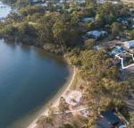 Above Sunset 100m from the Paynesville Lakes - Events Australia