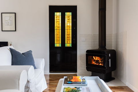 A Cottage In Richmond - Events Australia 3
