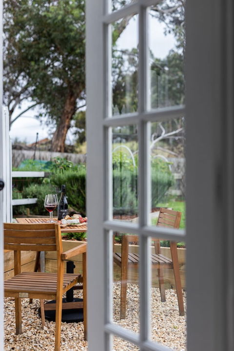 A Cottage In Richmond - Events Australia 6
