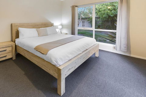 Bluff View River House Stunning Riverfront - Events Australia 7