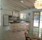 15 Larapinta Court Family home with swimming pool in a quiet street  central location close to CBD - Accommodation Europe