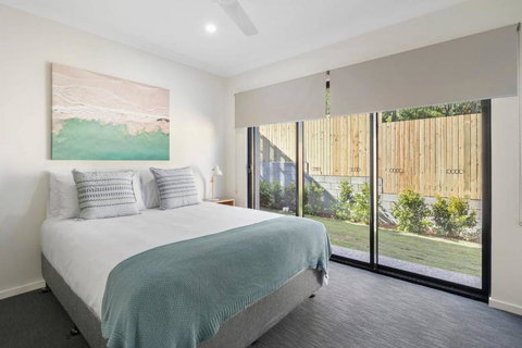 WHITSUNDAY Brand New Townhouse Close To Boardwalk - Events Australia 3