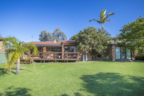 Family Paradise - Events Australia 1