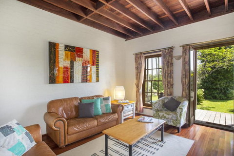 Stone Cottage - Events Australia 3