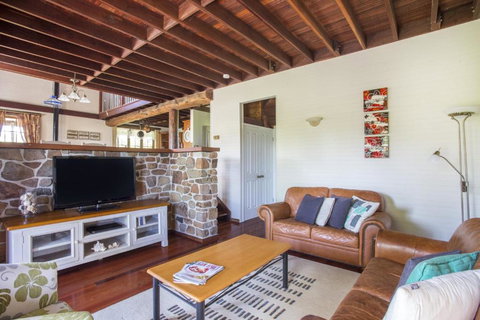 Stone Cottage - Events Australia 4