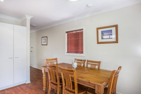 The Sands 4 / 46 Jones Avenue Mollymook - Events Australia 5