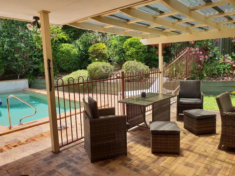 Robyns Nest Hosted Bed & Breakfast - Accommodation Europe 1