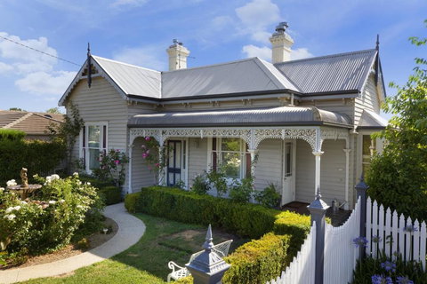 Lake Daylesford Country House - Events Australia 4