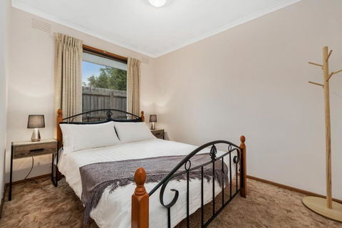 Kennington Cottage - Tourism Bookings 5