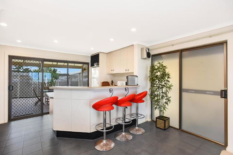 Right On The Beach At Moana - Events Australia 2