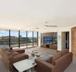 Seascape Apartments Unit 1201A Luxury apartment with views of the Gold Coast  Hinterland - Events Australia