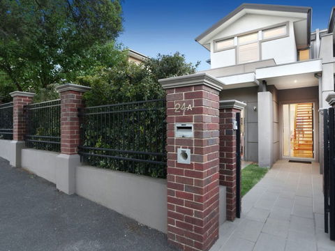 Kew Luxurious Townhouse - Events Australia 2
