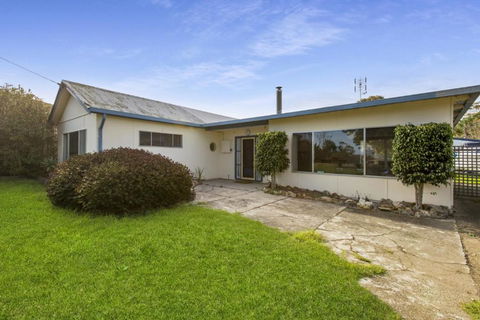 Windsong Pet Friendly Wifi & Close To Water - Events Australia 5