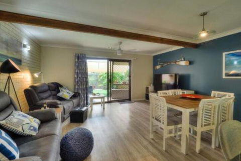 Harbour Court On The Bay - Accommodation Europe 0