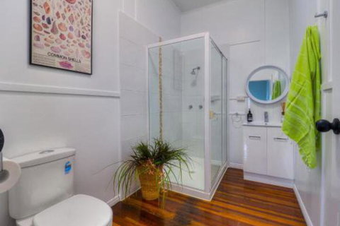 Fishermans Cottage Hervey Bay - Events Australia 5