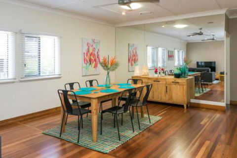 Charming Home By The Sea - Accommodation Europe 3