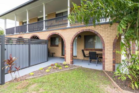 Comfy & Cosy Ground Floor Unit - Accommodation Europe 4