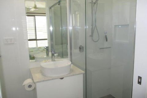 Upstairs & Downstairs 81 Denman Camp Rd - Accommodation Europe 5