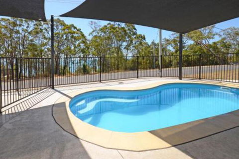 Holiday In Style Hervey Bay - Accommodation Europe 0