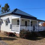 Creekview Cottage 70 Lock Street - Events Australia 0